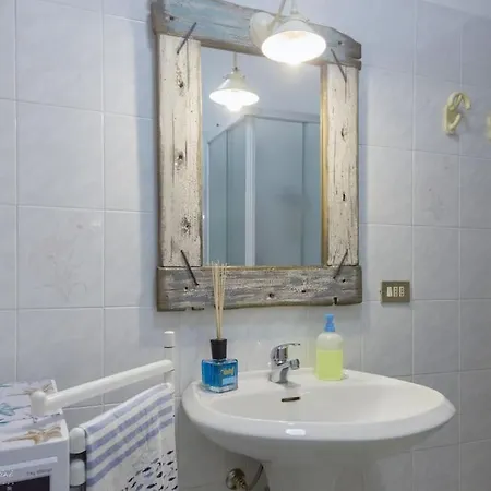 Cav La Ginestra Vistamare Elba بيت للعطل *