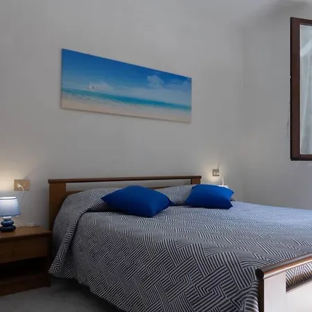 Cav La Ginestra Vistamare Elba Ferienhaus Rio dellʼElba